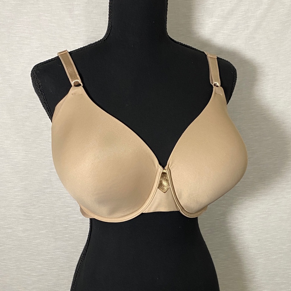 Olga‎ by Warner’s Underwire Bra Women’s 40DD Beige Adjustable Straps